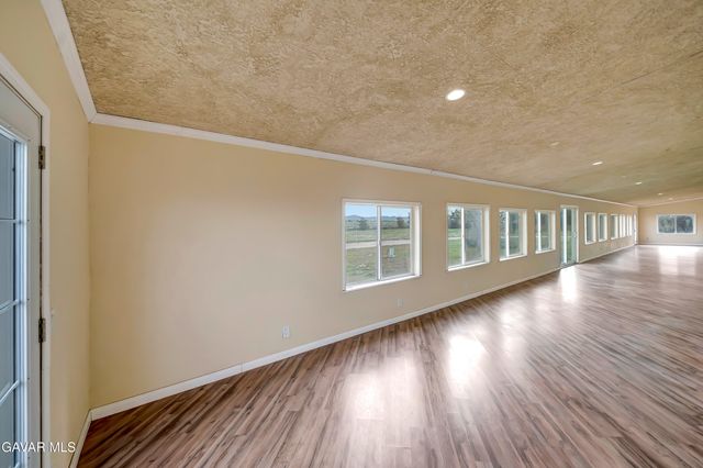 7306 W Avenue A 8, Lancaster, CA 93536