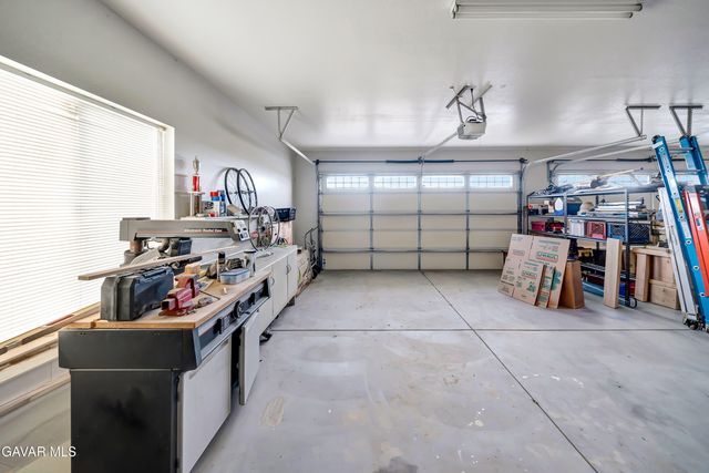 7306 W Avenue A 8, Lancaster, CA 93536