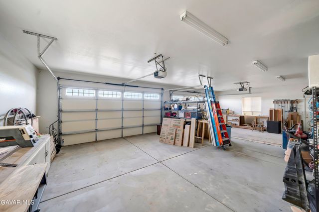 7306 W Avenue A 8, Lancaster, CA 93536