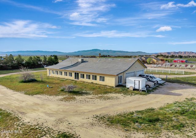 7306 W Avenue A 8, Lancaster, CA 93536