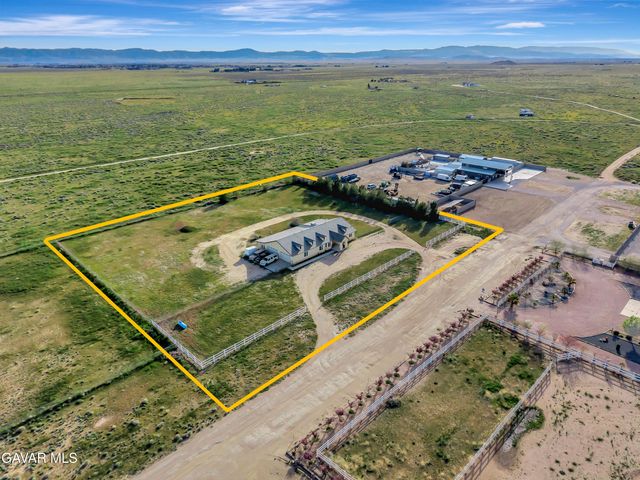 7306 W Avenue A 8, Lancaster, CA 93536