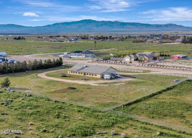 7306 W Avenue A 8, Lancaster, CA 93536