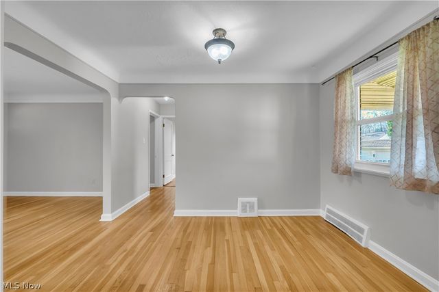 14721 Harley Avenue, Cleveland, OH 44111