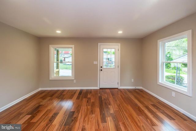 265 S MOUNT AIRY RD, Coatesville, PA 19320
