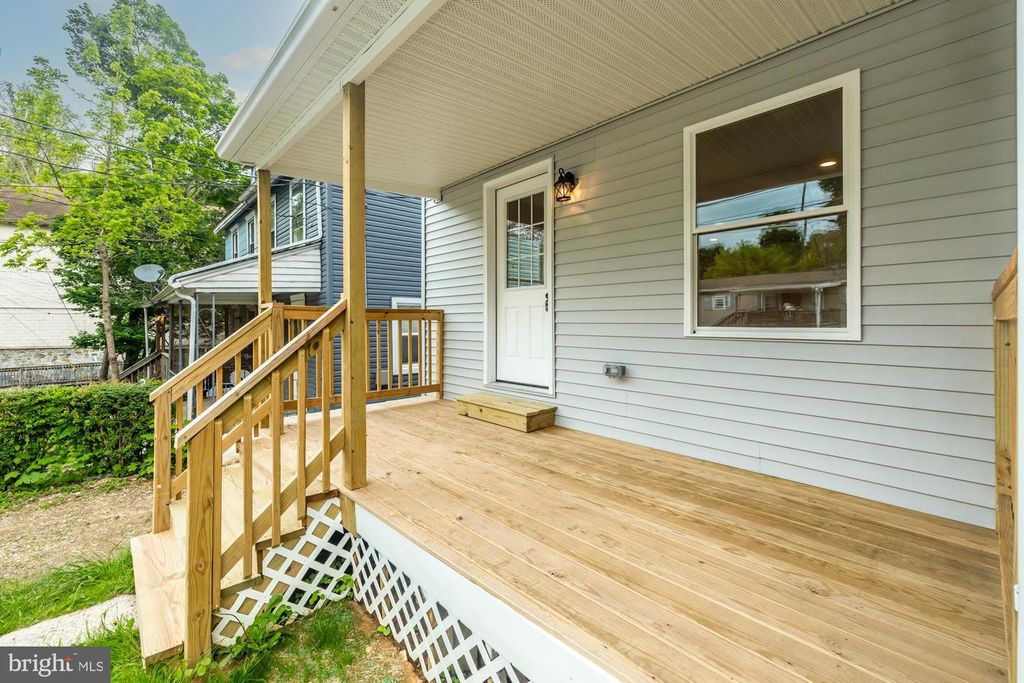 265 S MOUNT AIRY RD, Coatesville, PA 19320