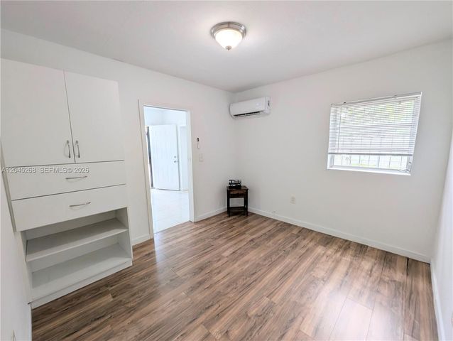 351 E 5th Street Rear, Hialeah, FL 33010