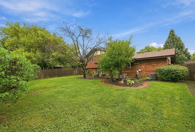 17958 State Line Avenue, Lansing, IL 60438