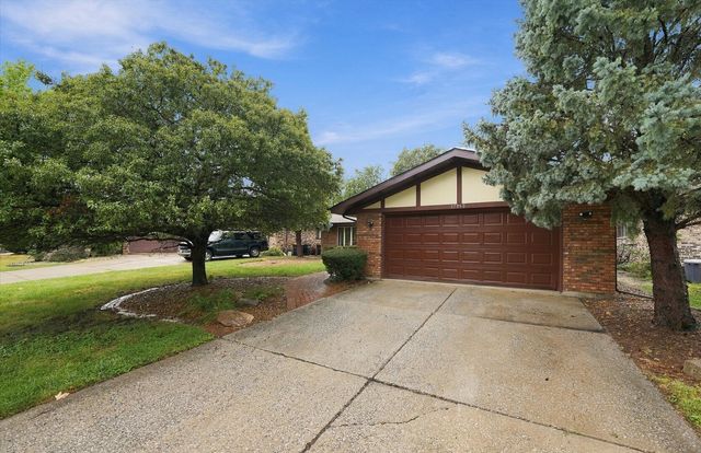 17958 State Line Avenue, Lansing, IL 60438