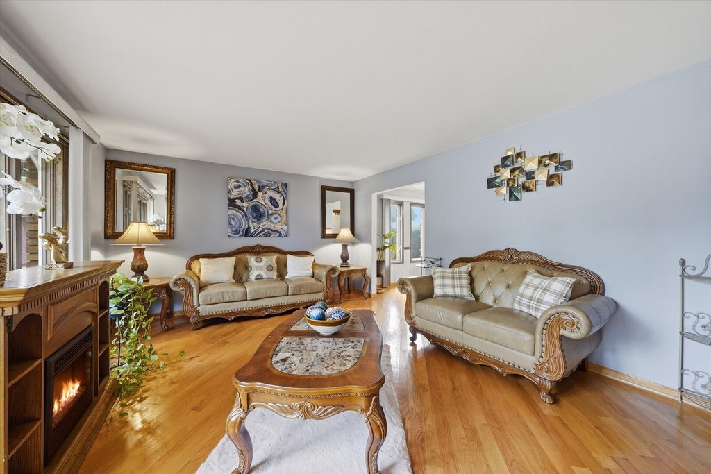 17958 State Line Avenue, Lansing, IL 60438 — photo 4