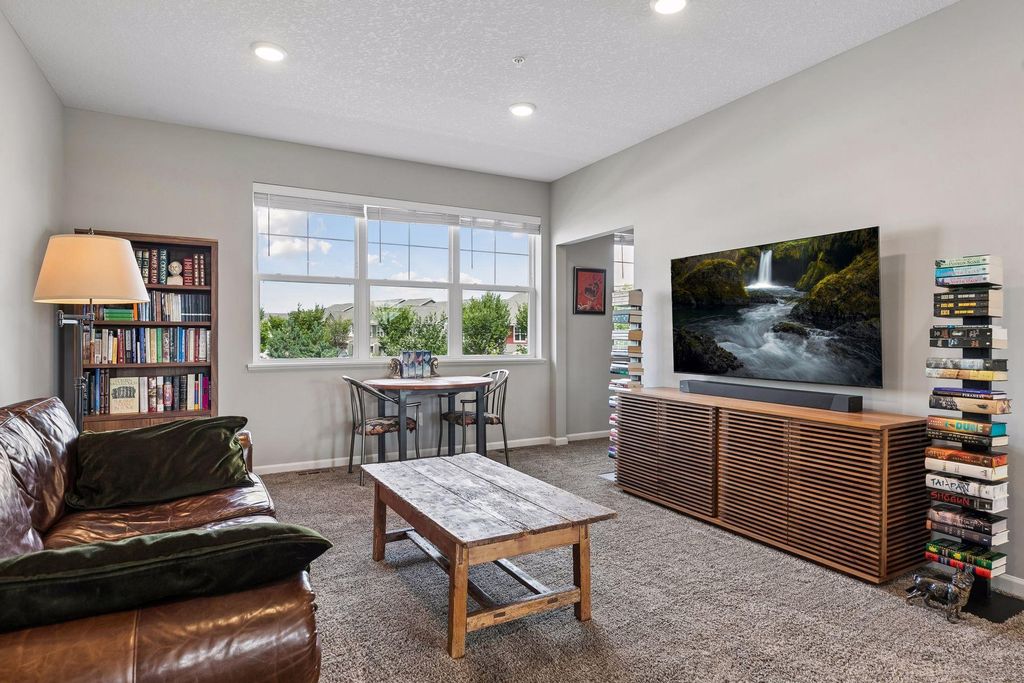 8757 Granite Lane, Woodbury, MN 55129 — photo 5