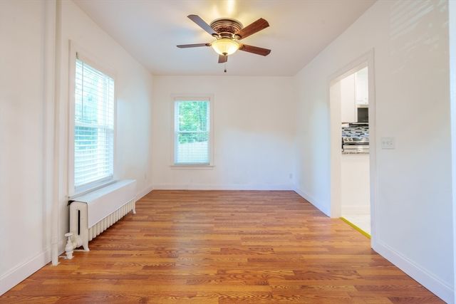 10 Walnut St, Ware, MA 01082
