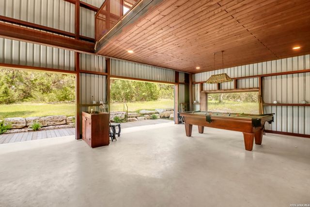 401 BUFFALO SPRINGS SPUR, New Braunfels, TX 78132