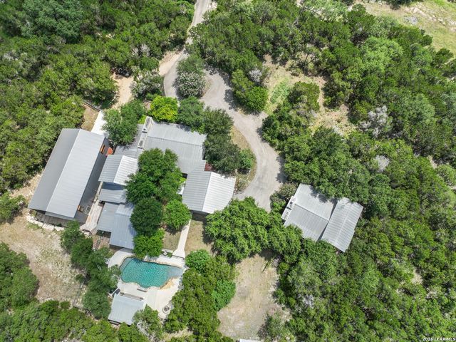 401 BUFFALO SPRINGS SPUR, New Braunfels, TX 78132