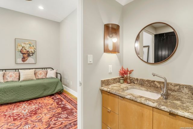 401 BUFFALO SPRINGS SPUR, New Braunfels, TX 78132