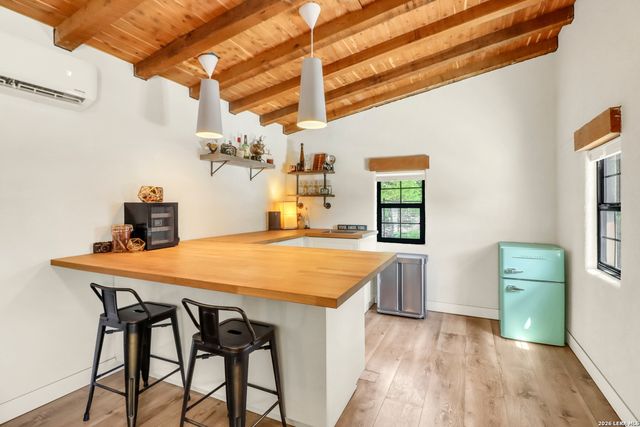 401 BUFFALO SPRINGS SPUR, New Braunfels, TX 78132