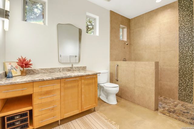 401 BUFFALO SPRINGS SPUR, New Braunfels, TX 78132
