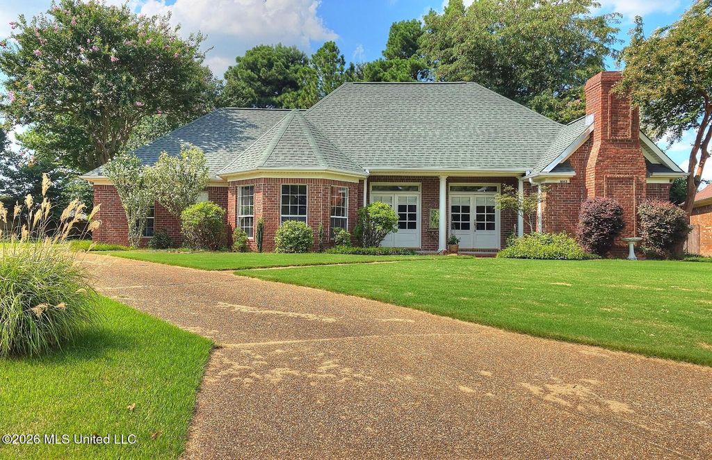1663 Cedar Trail Cove, Hernando, MS 38632 — exterior