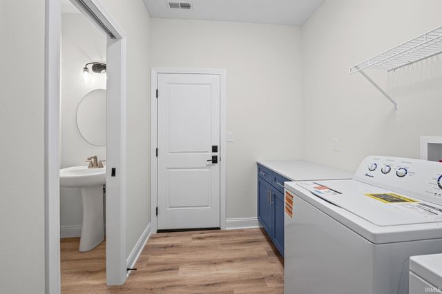 6149 Helmsdale Drive, Lafayette, IN 47905