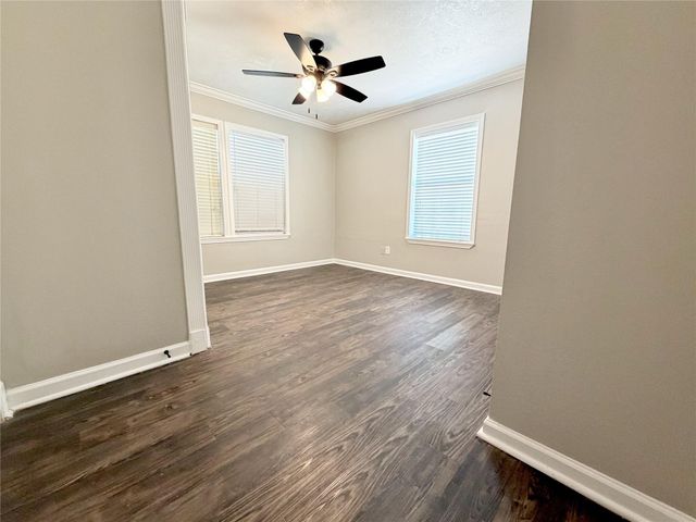 218 W 15th Street F, Houston, TX 77008