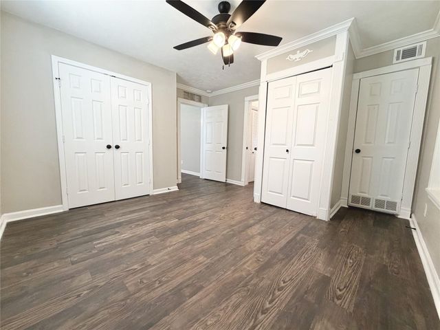 218 W 15th Street F, Houston, TX 77008