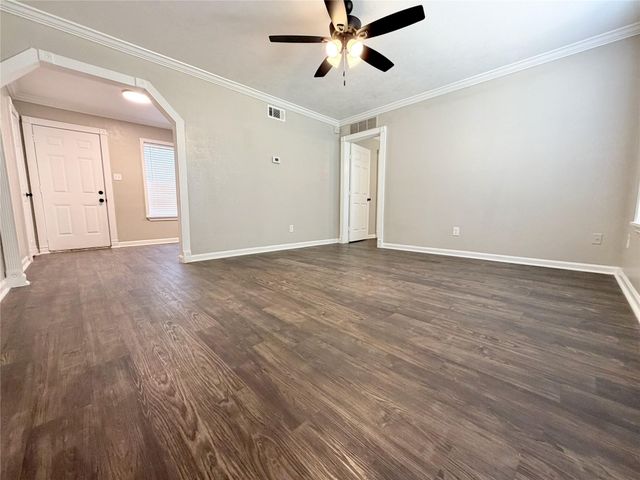 218 W 15th Street F, Houston, TX 77008