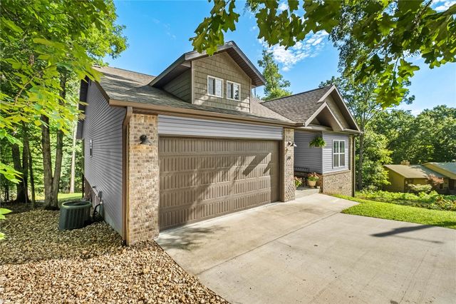 68 Elizabeth Drive, Bella Vista, AR 72715