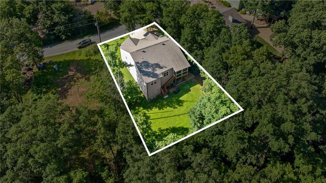 68 Elizabeth Drive, Bella Vista, AR 72715