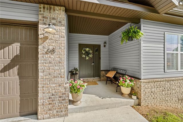 68 Elizabeth Drive, Bella Vista, AR 72715