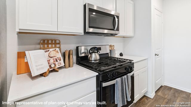 4718 BERYL LOOP, San Antonio, TX 78222