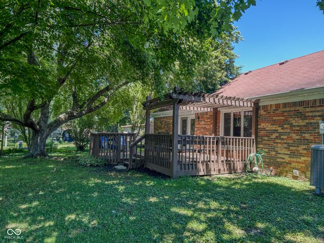262 Raintree Drive, Danville, IN 46122