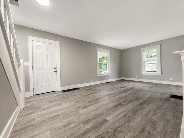 23 N Douglas Avenue 23 N Douglas Avenue, Springfield, OH 45503