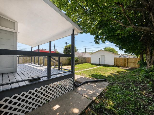 23 N Douglas Avenue 23 N Douglas Avenue, Springfield, OH 45503