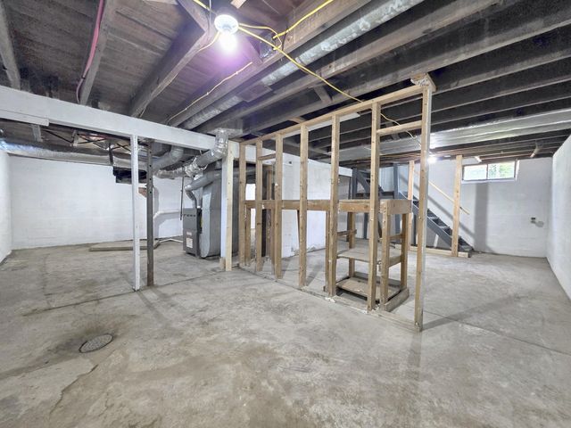 23 N Douglas Avenue 23 N Douglas Avenue, Springfield, OH 45503