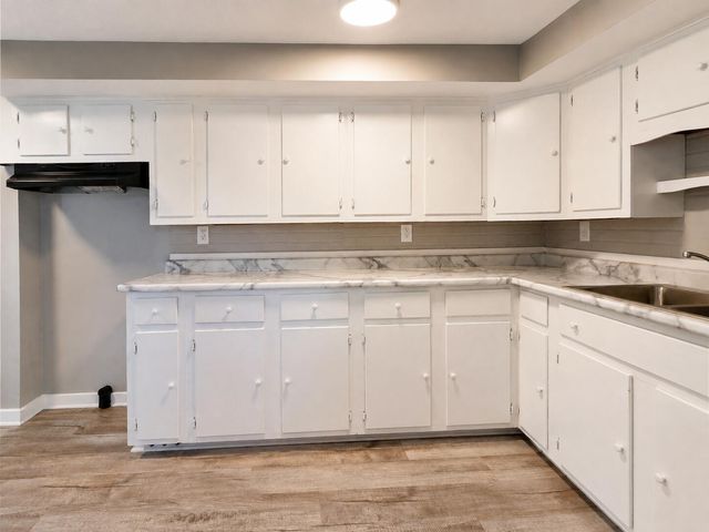 23 N Douglas Avenue 23 N Douglas Avenue, Springfield, OH 45503
