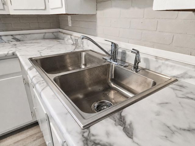 23 N Douglas Avenue 23 N Douglas Avenue, Springfield, OH 45503