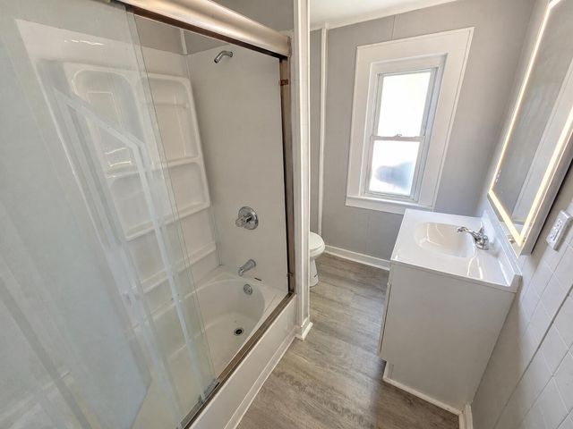 23 N Douglas Avenue 23 N Douglas Avenue, Springfield, OH 45503