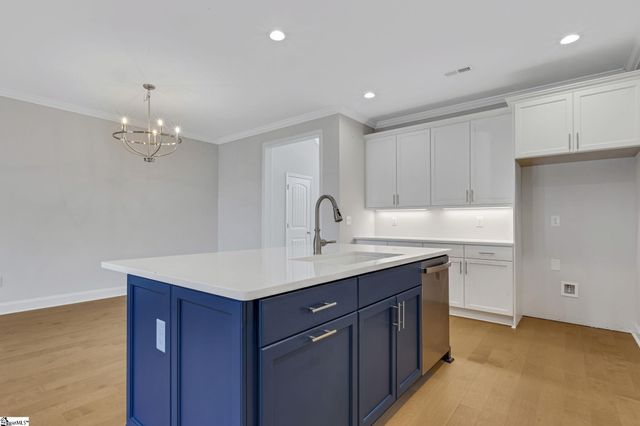 73 Hensley Road, Greenville, SC 29607