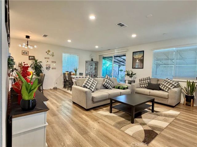 4248 Vermilion Court, Riverside, CA 92505