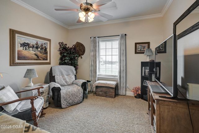 1448 Quail Place Place, Carthage, MO 64836