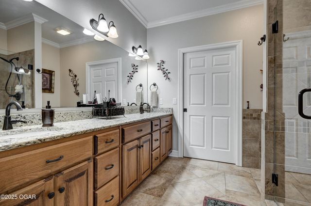 1448 Quail Place Place, Carthage, MO 64836