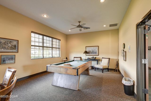 1448 Quail Place Place, Carthage, MO 64836