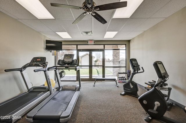 1448 Quail Place Place, Carthage, MO 64836