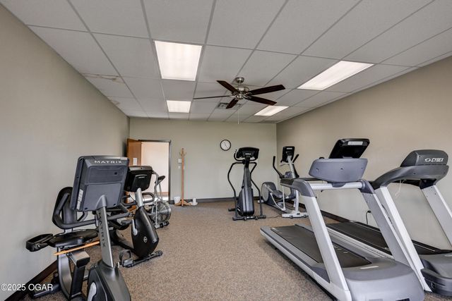 1448 Quail Place Place, Carthage, MO 64836