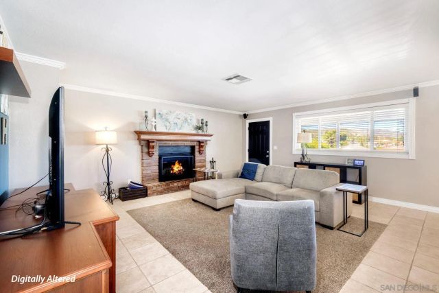 8653 Willow Ter, Santee, CA 92071