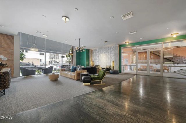 840 E Green Street 124, Pasadena, CA 91101