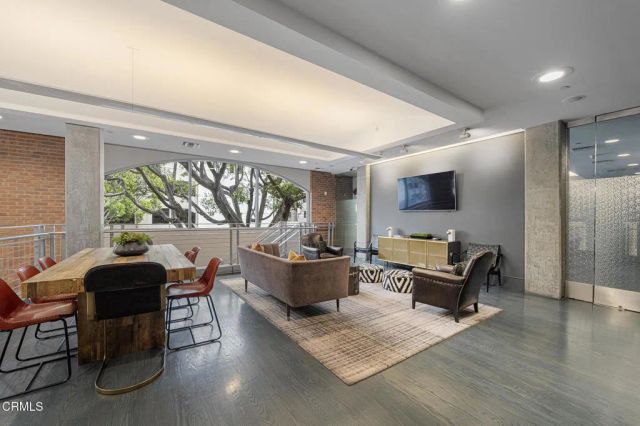840 E Green Street 124, Pasadena, CA 91101