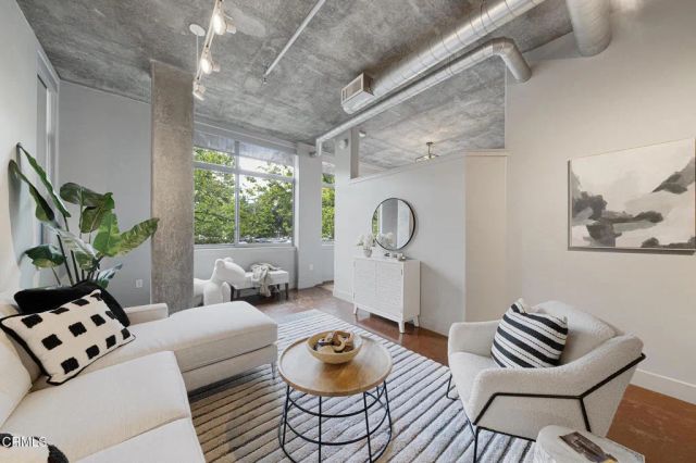 840 E Green Street 124, Pasadena, CA 91101