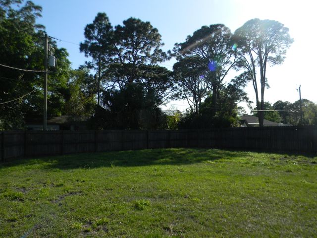 1588 Ranger Road SE, Palm Bay, FL 32909