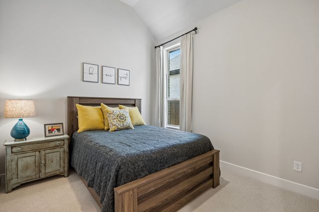 1404 Buttercup Avenue, Aubrey, TX 76227