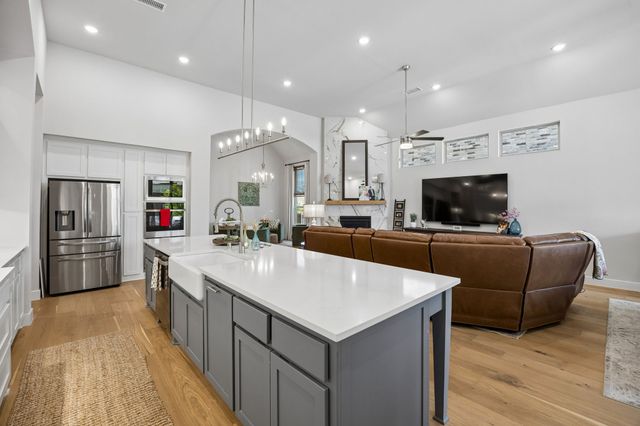 1404 Buttercup Avenue, Aubrey, TX 76227